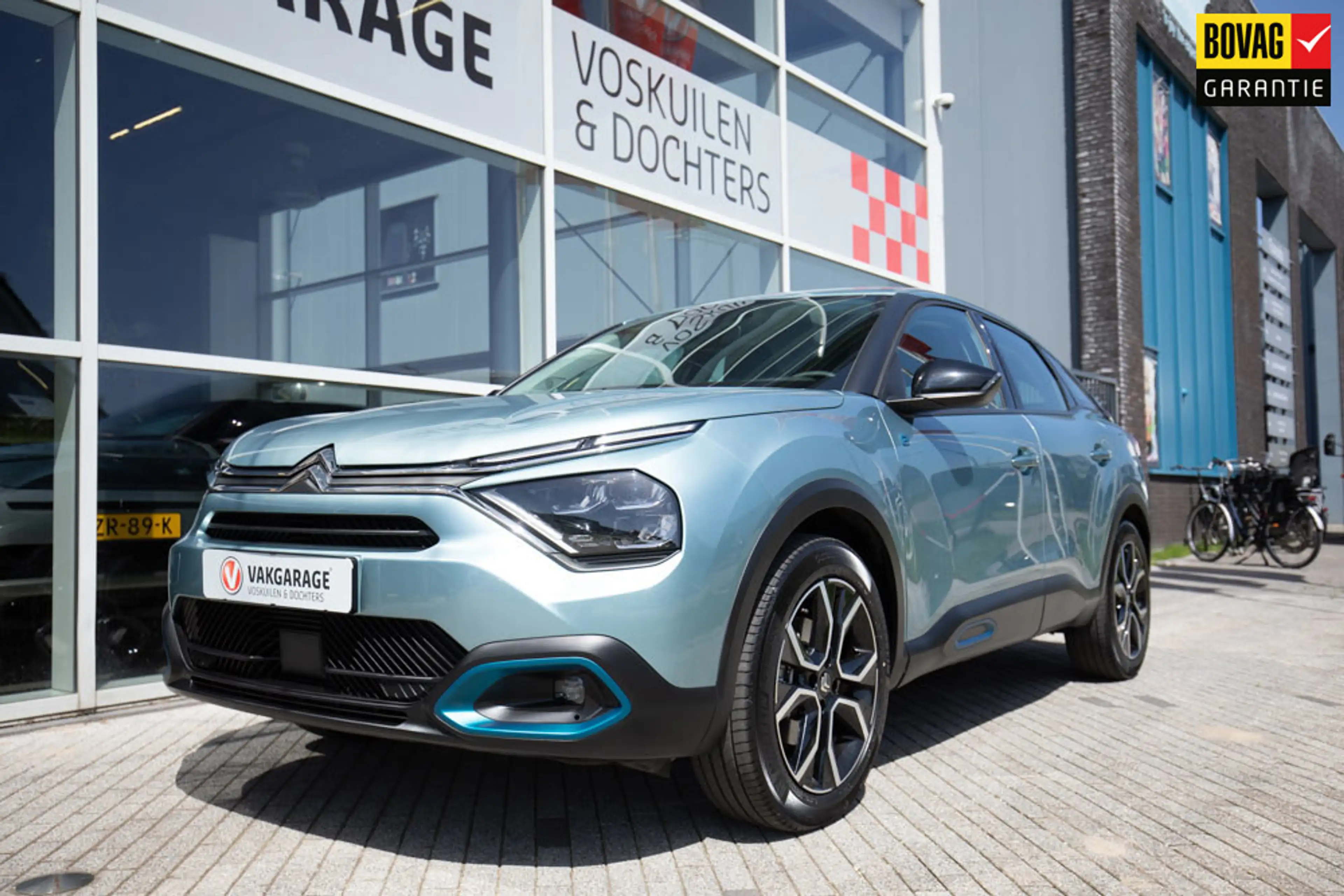 Citroen E-C4 Electric Feel 50 kWh Camera | Sensoren