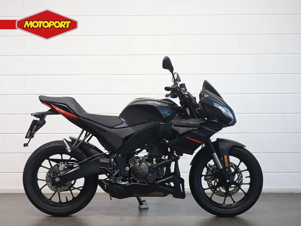Aprilia Tuono