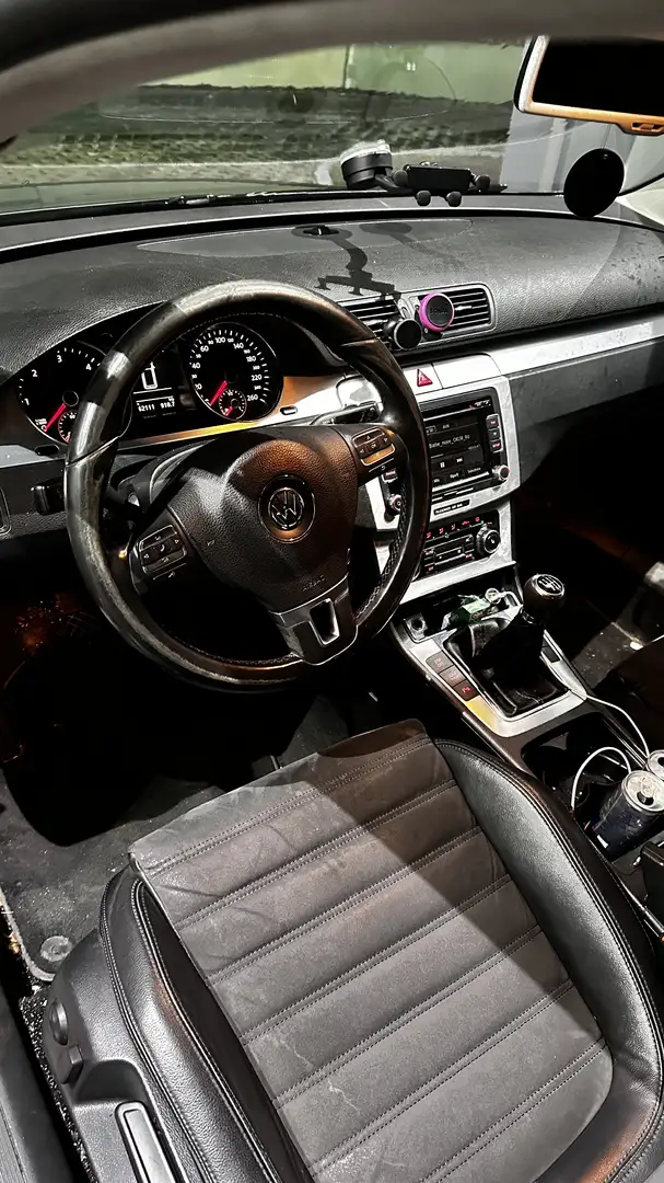 Volkswagen Passat Variant 2.0 TDI DPF Exclusive - 1