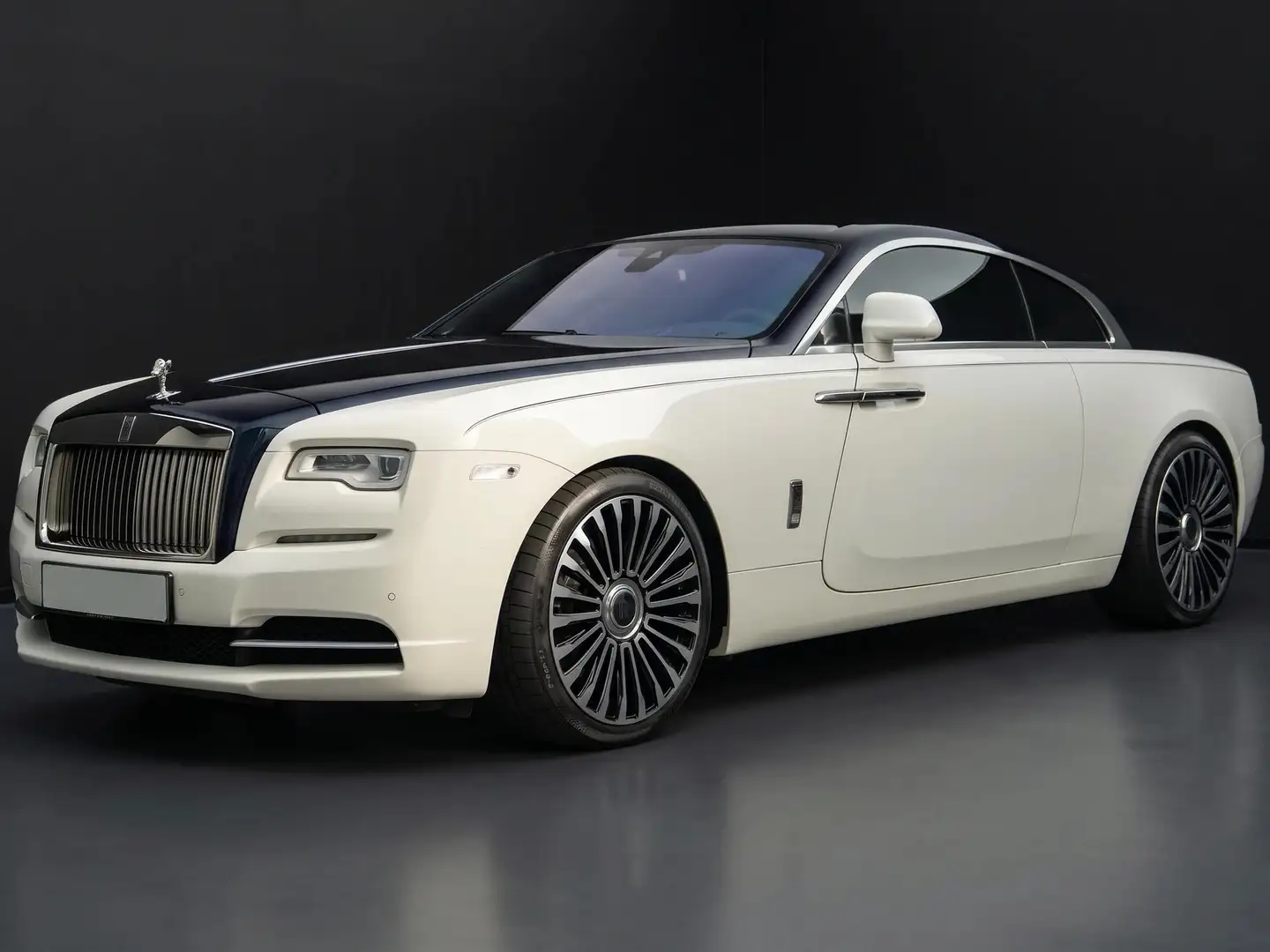 Rolls-Royce Wraith Scheckheft, 2.HD, Unfallfrei, Starlight Headliner, Two Tone, Mansory Räder Weiß - 1