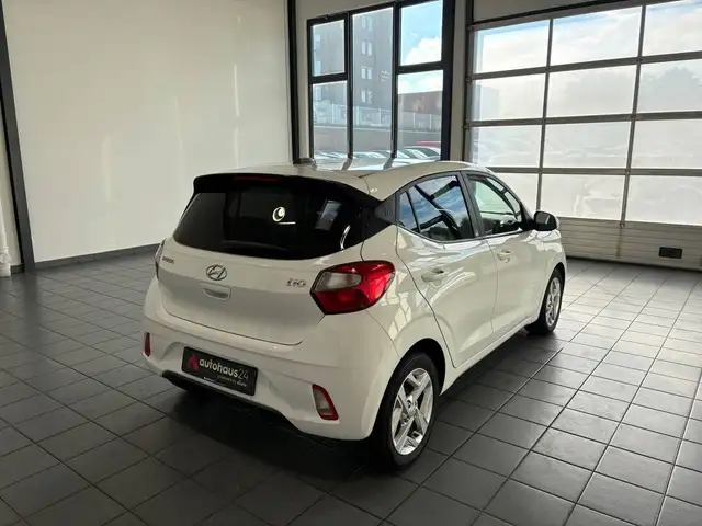 Hyundai i10 view 5