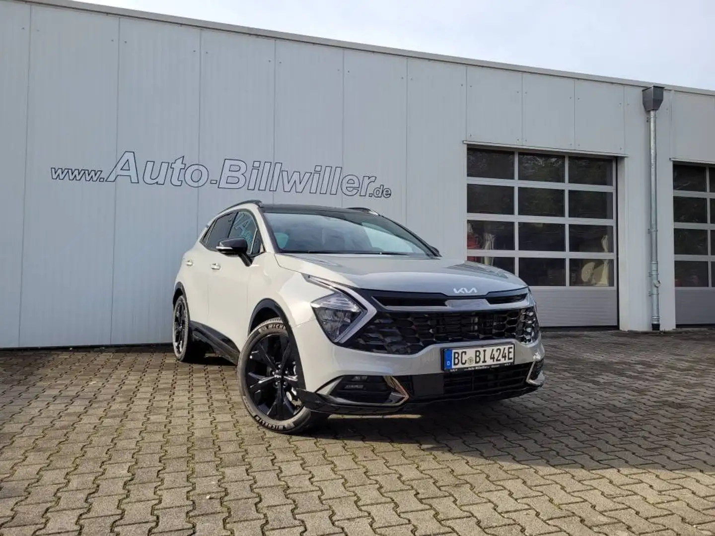 Kia Sportage 1.6 T-GDI Hybrid PHEV (252 PS) AWD AT6 Nightline G Grau - 2