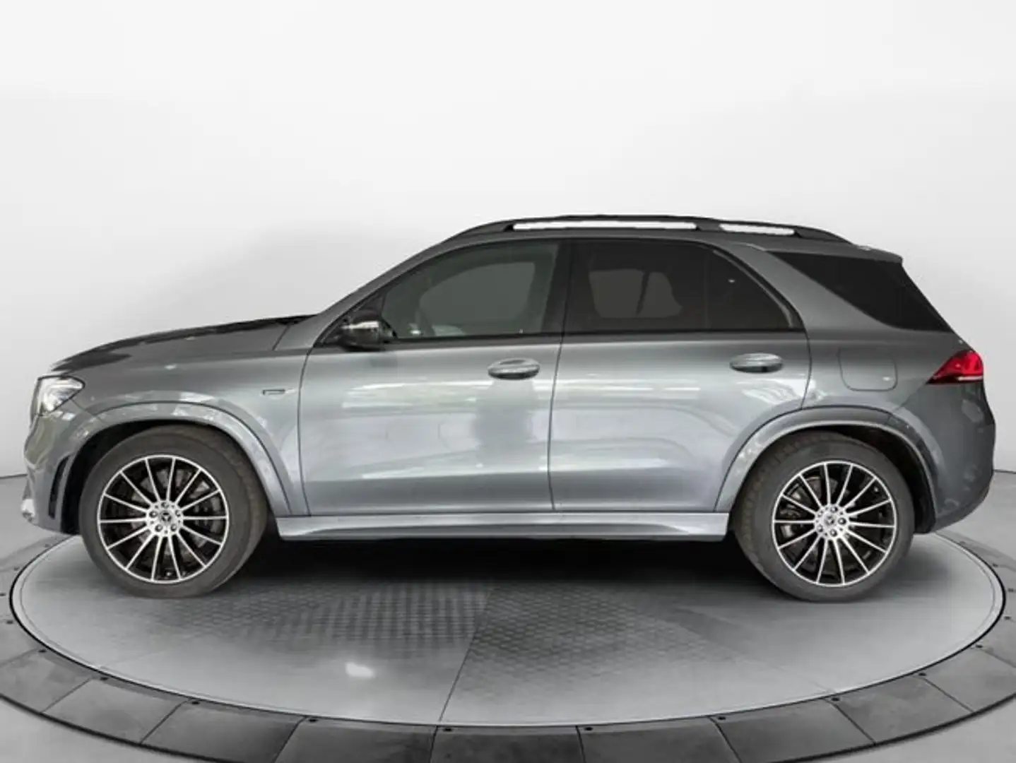Mercedes-Benz GLE 63 AMG Line Gris - 2