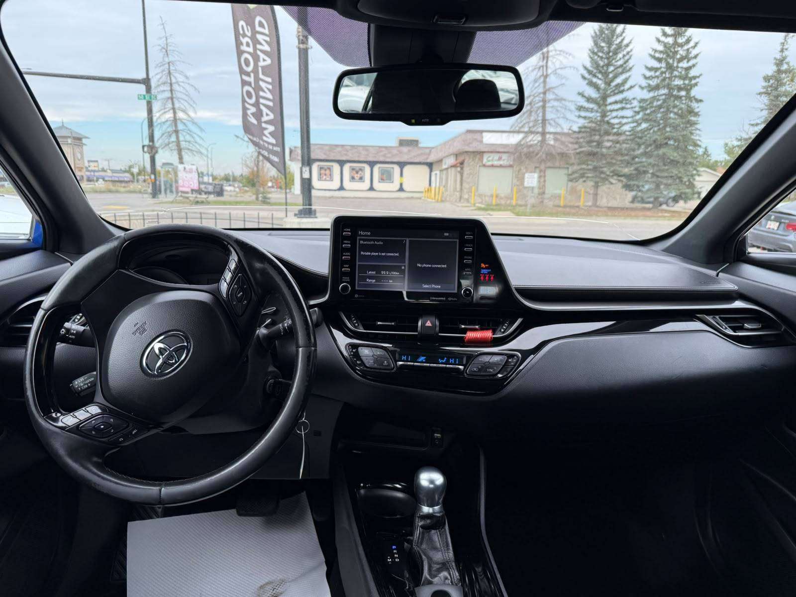 2019 Toyota C-HR — view 11