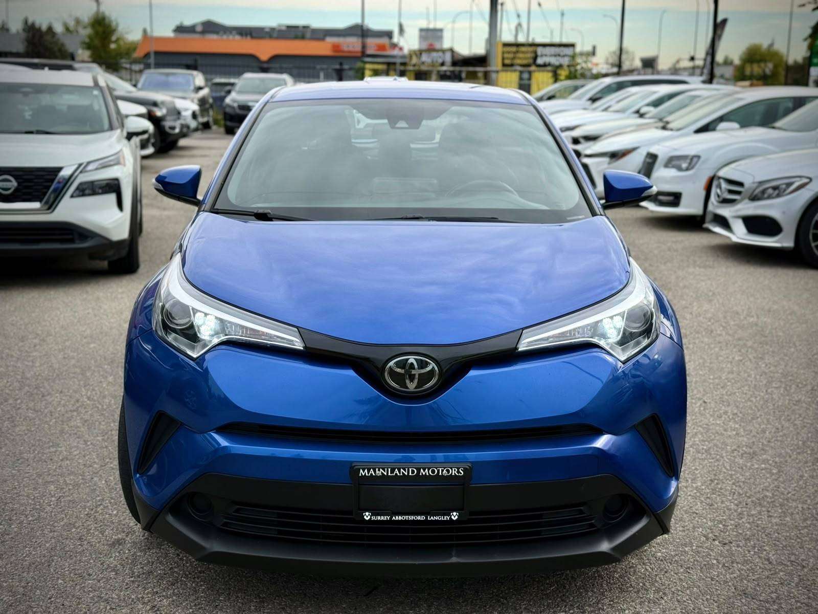 2019 Toyota C-HR — view 2
