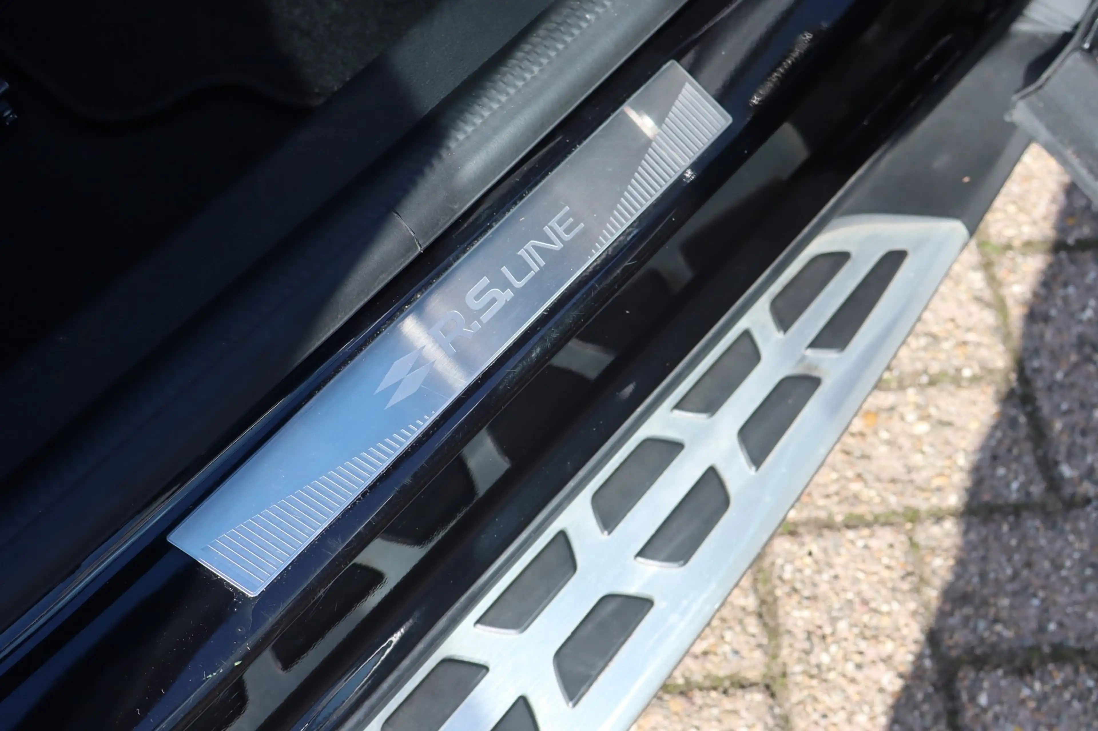 Renault Arkana 1.6 E-Tech Hybrid 145 R.S. Line — photo 26