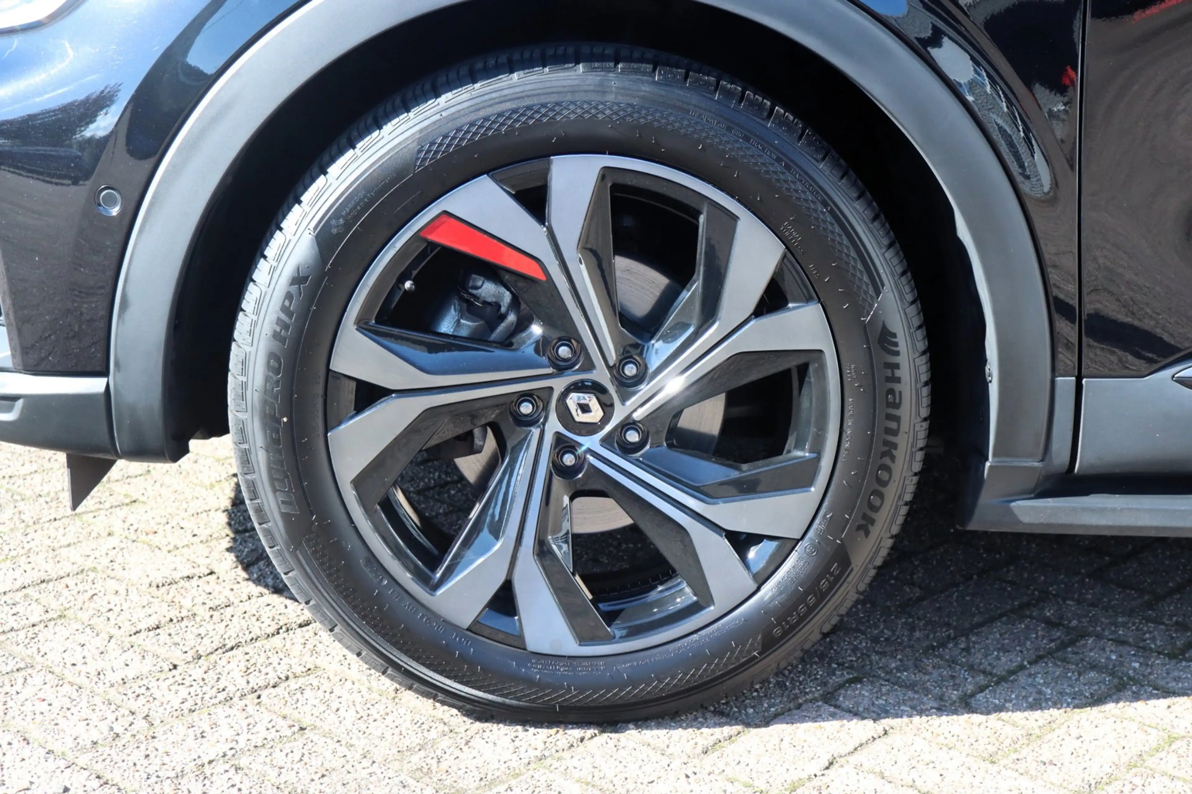 Renault Arkana 1.6 E-Tech Hybrid 145 R.S. Line — photo 7