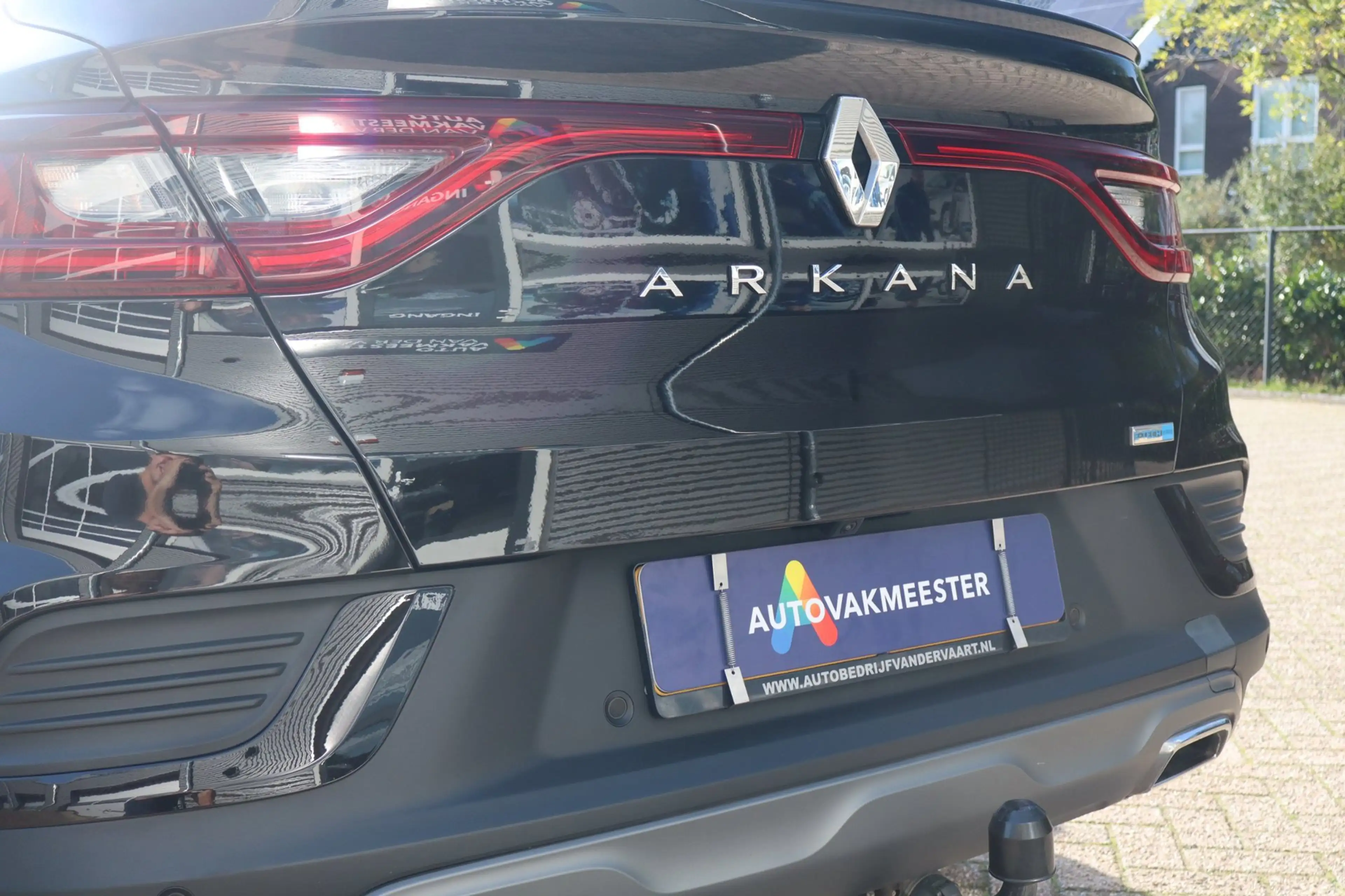 Renault Arkana 1.6 E-Tech Hybrid 145 R.S. Line — photo 10