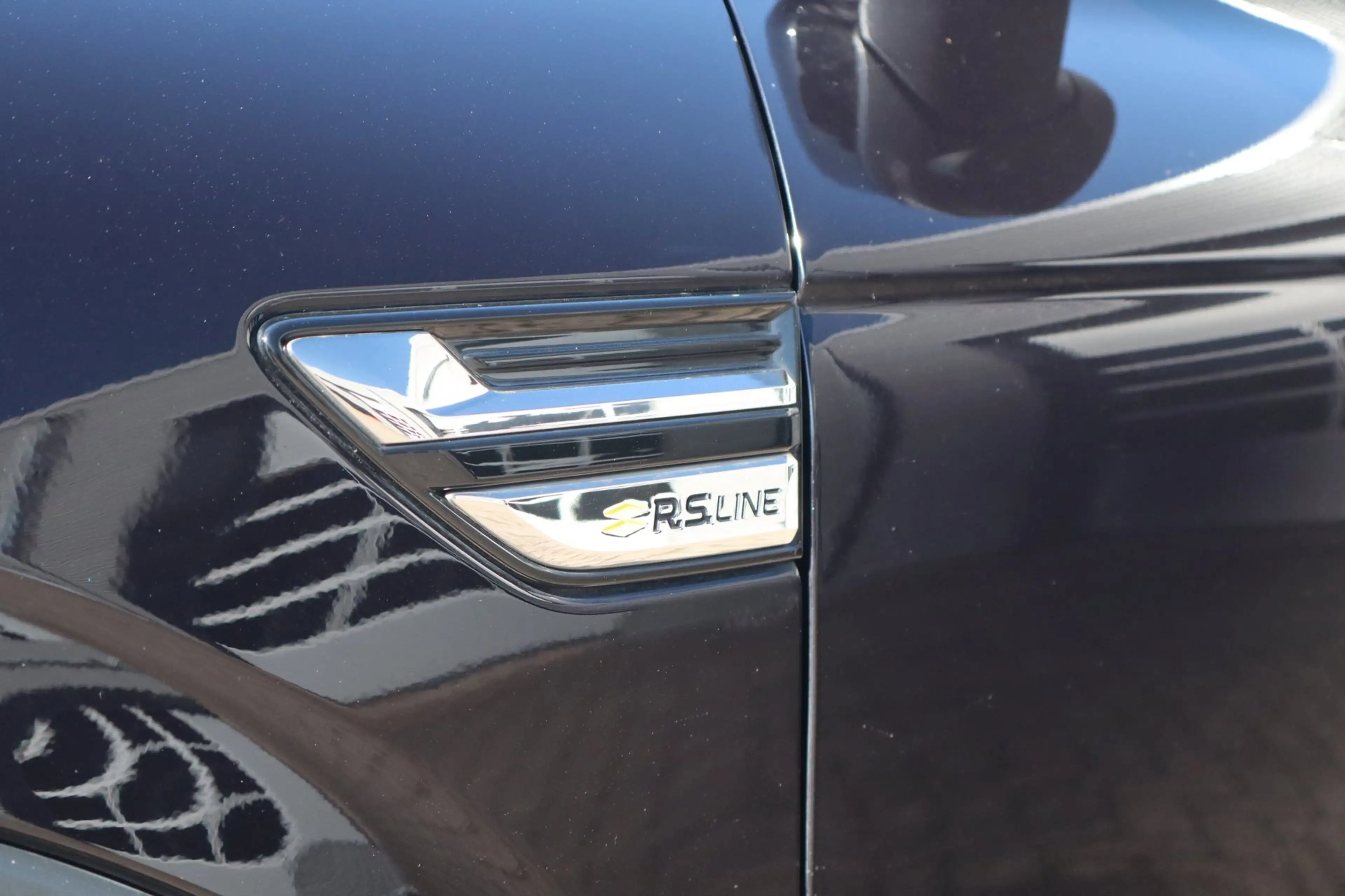 Renault Arkana 1.6 E-Tech Hybrid 145 R.S. Line — photo 12