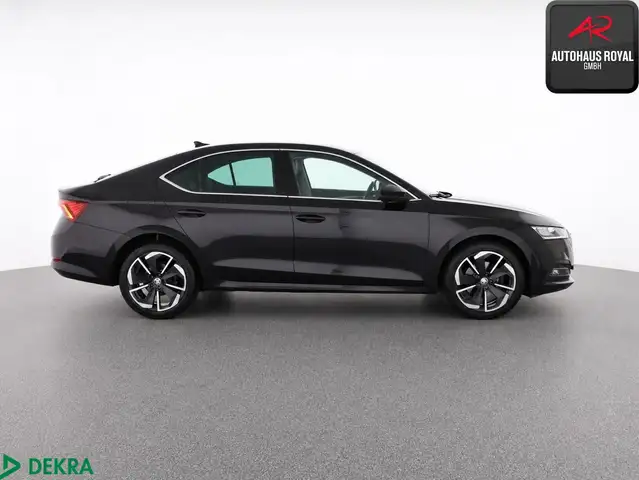 Skoda Octavia view 6