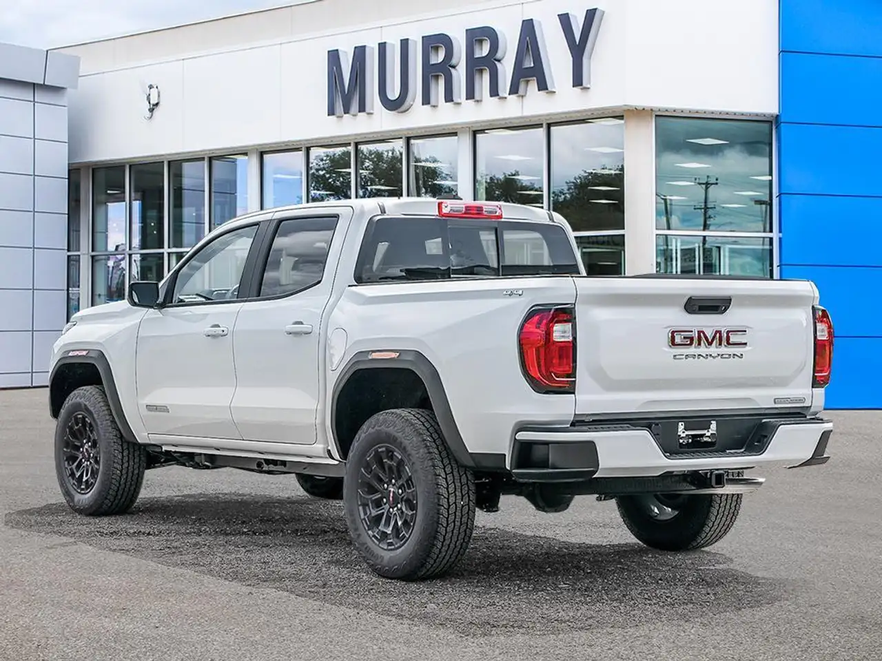 GMC Canyon снимка GMC Canyon