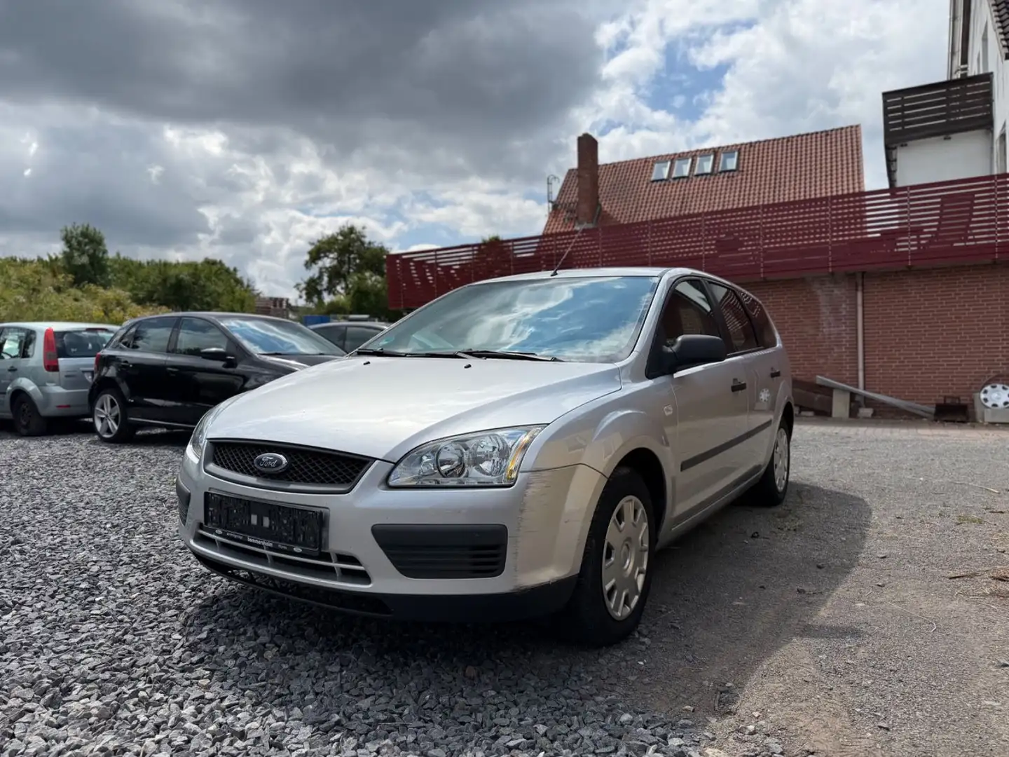 Ford Focus Turnier Fun Silver - 1