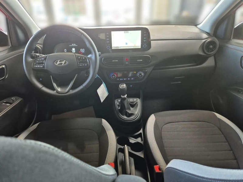 Hyundai i10 Trend, 8fach bereift, Klimaautomatik,  Navi, — photo 11