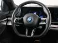 BMW 550 5 Serie Sedan 550e xDrive Blauw - thumbnail 2