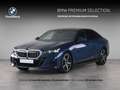 BMW 550 5 Serie Sedan 550e xDrive Blauw - thumbnail 1