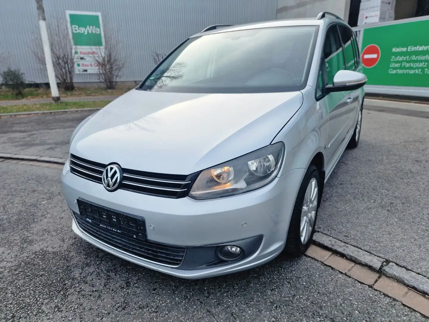 Volkswagen Touran Comfortline Automatik 7 Sitze Tempomat Argent - 1