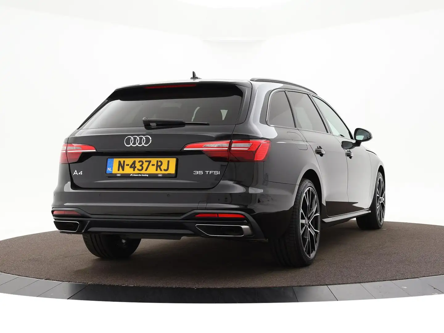 Audi A4 Avant 35 Tfsi 150pk S-tronic Business Edition · Cr Schwarz - 2