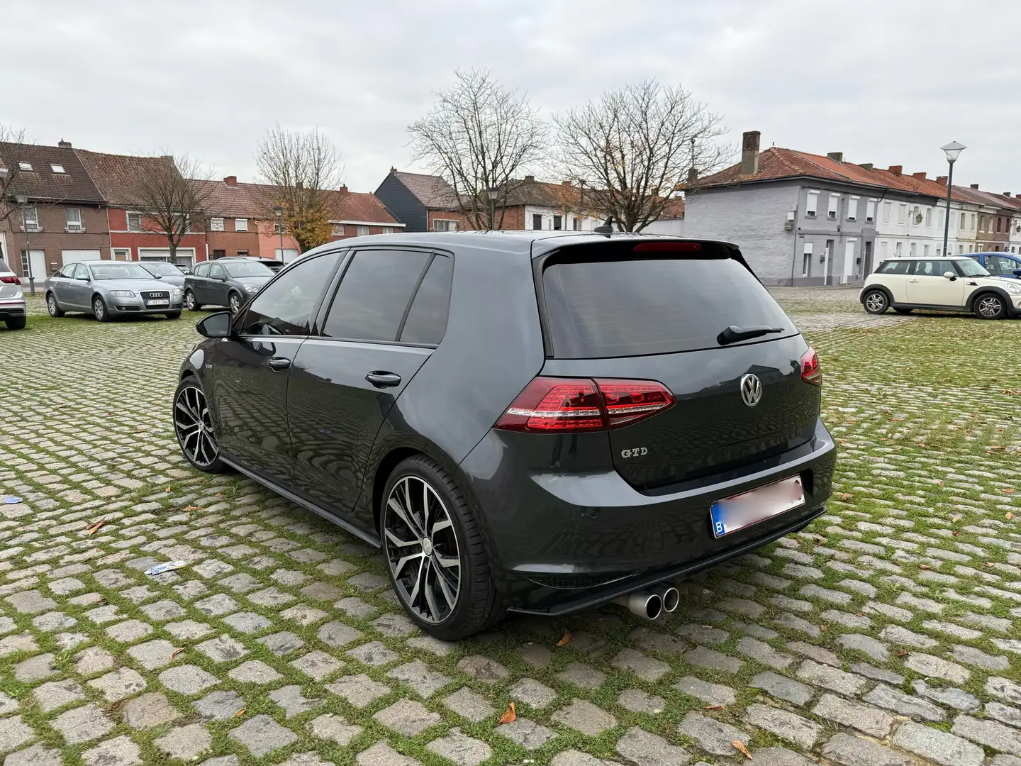 Volkswagen Golf Golf 7 1.6tdi DSG7 look gtd - 2