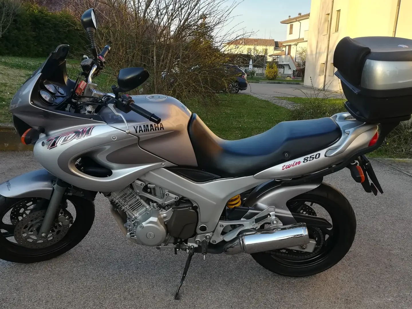 Yamaha TDM 850 Grijs - 2