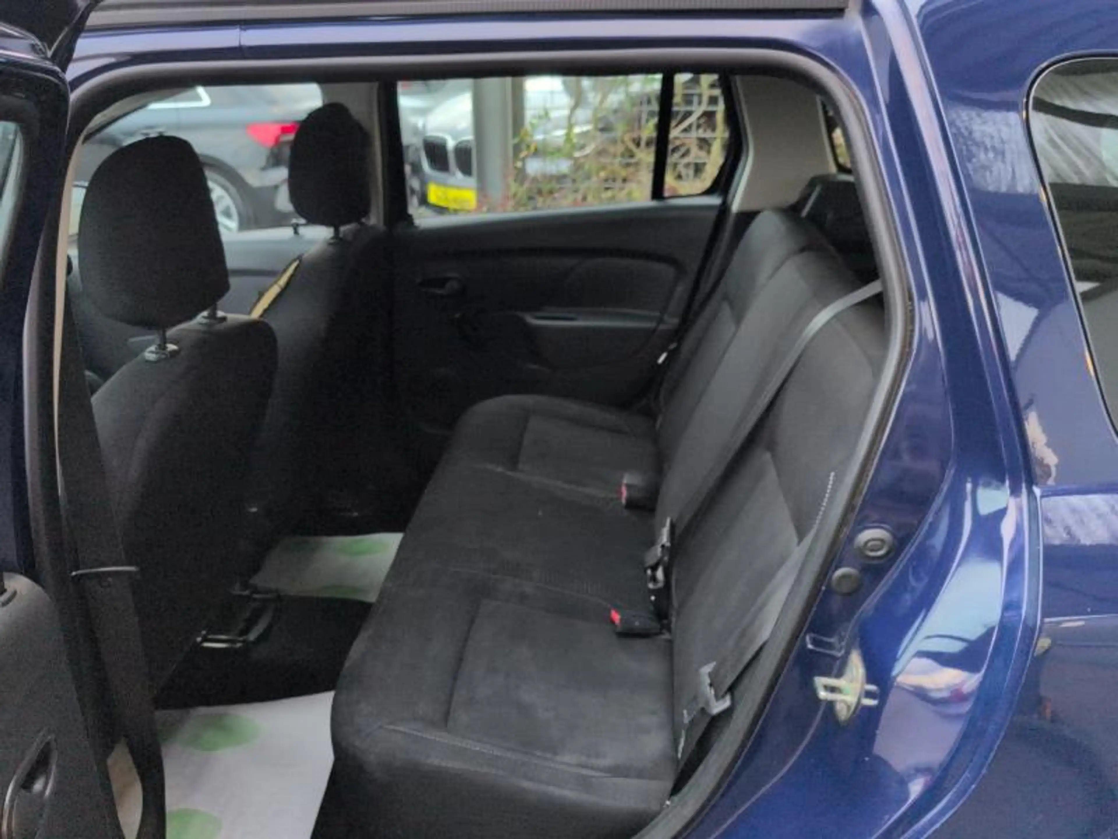 Dacia Logan MCV 1.0i SCe 73cv bleu 06/20 95382km Capteur Radio — photo 8