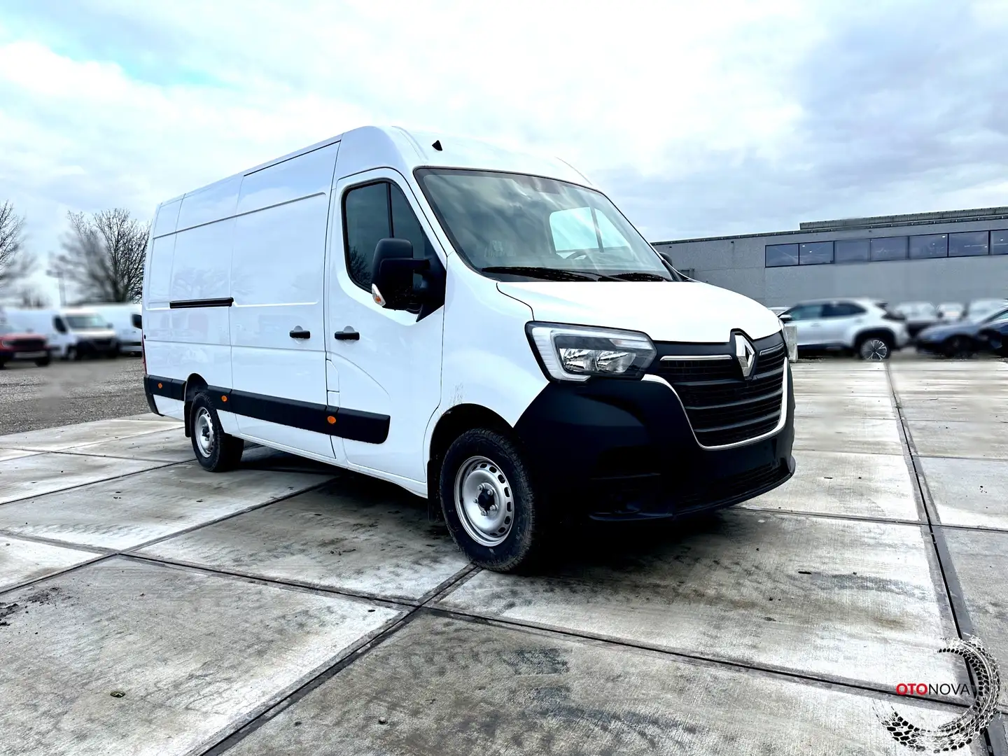 Renault Master L3H2 dCi 165 HP 3.5T Wit - 2