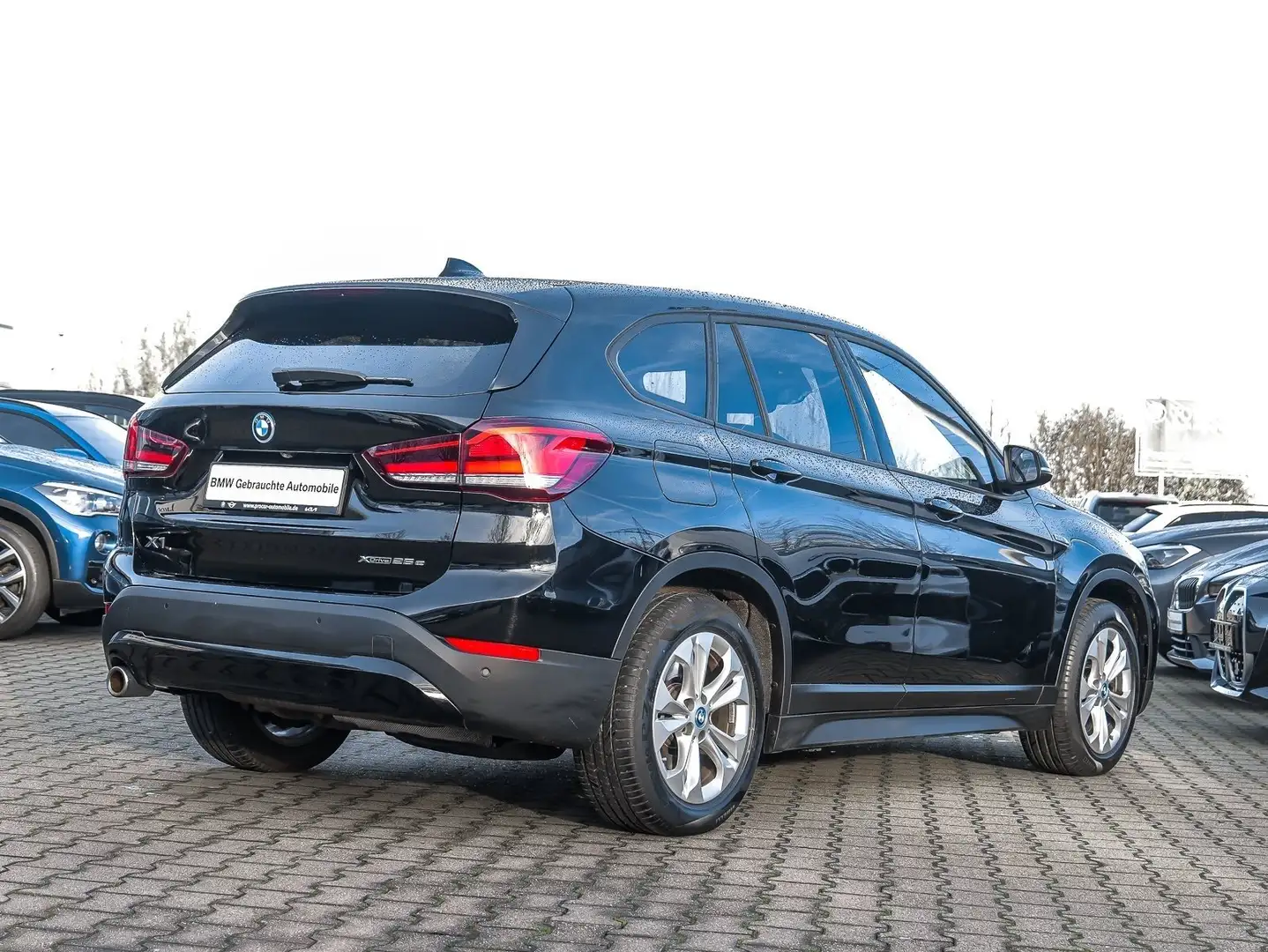 BMW X1 xDrive25e Advantage Navi+RFK+SHZ+LED+PDC+DAB+Busin Schwarz - 2