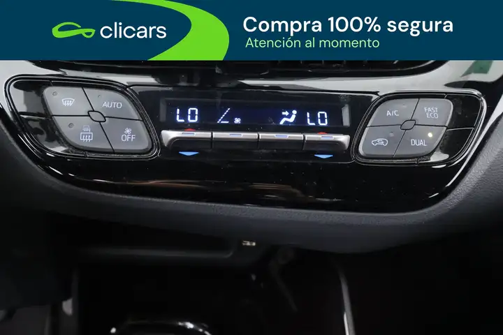 Toyota C-HR 2022, foto 27