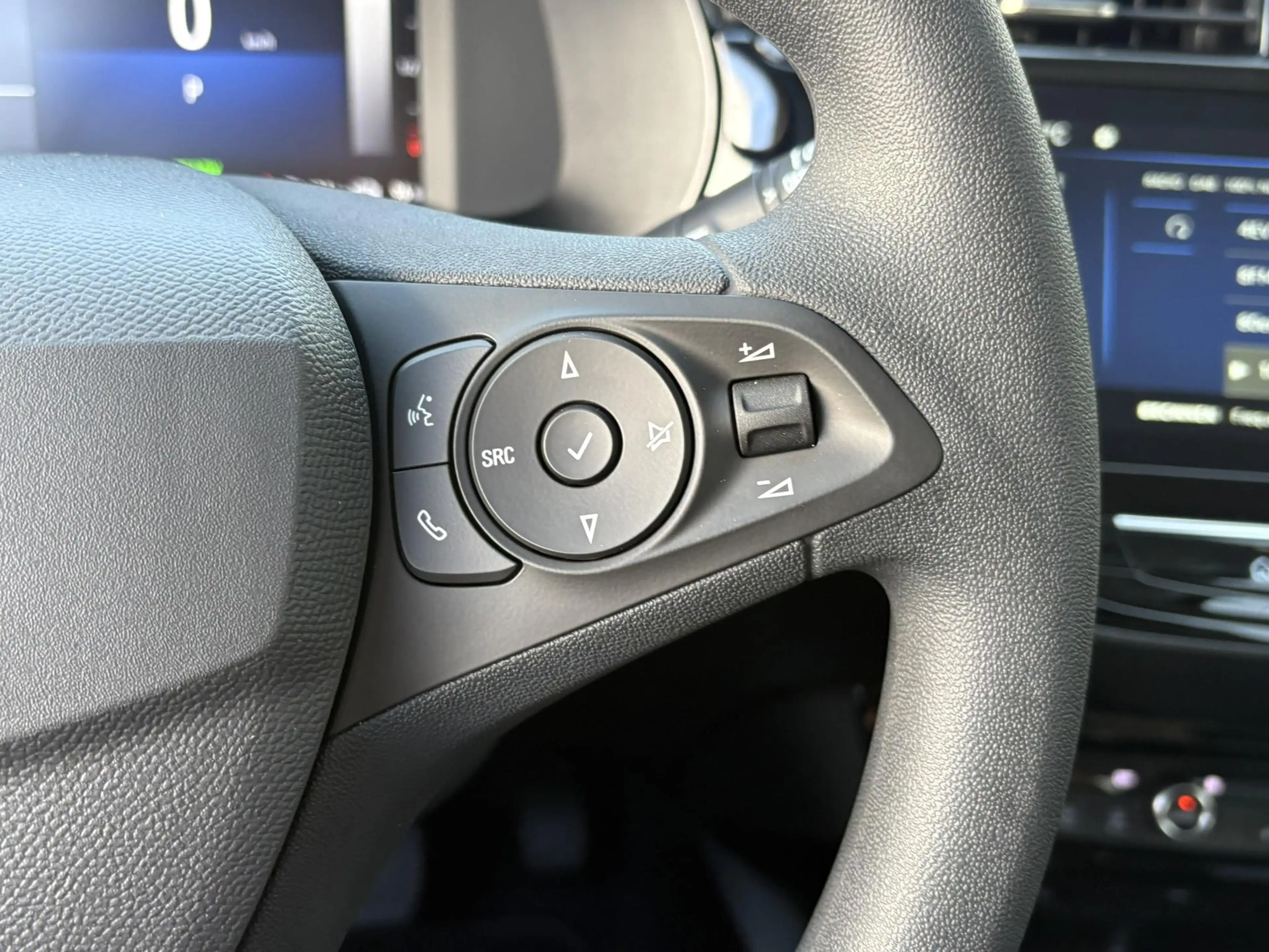 Opel Corsa-e Electric Long Range Business Edition 51 kWh — photo 15