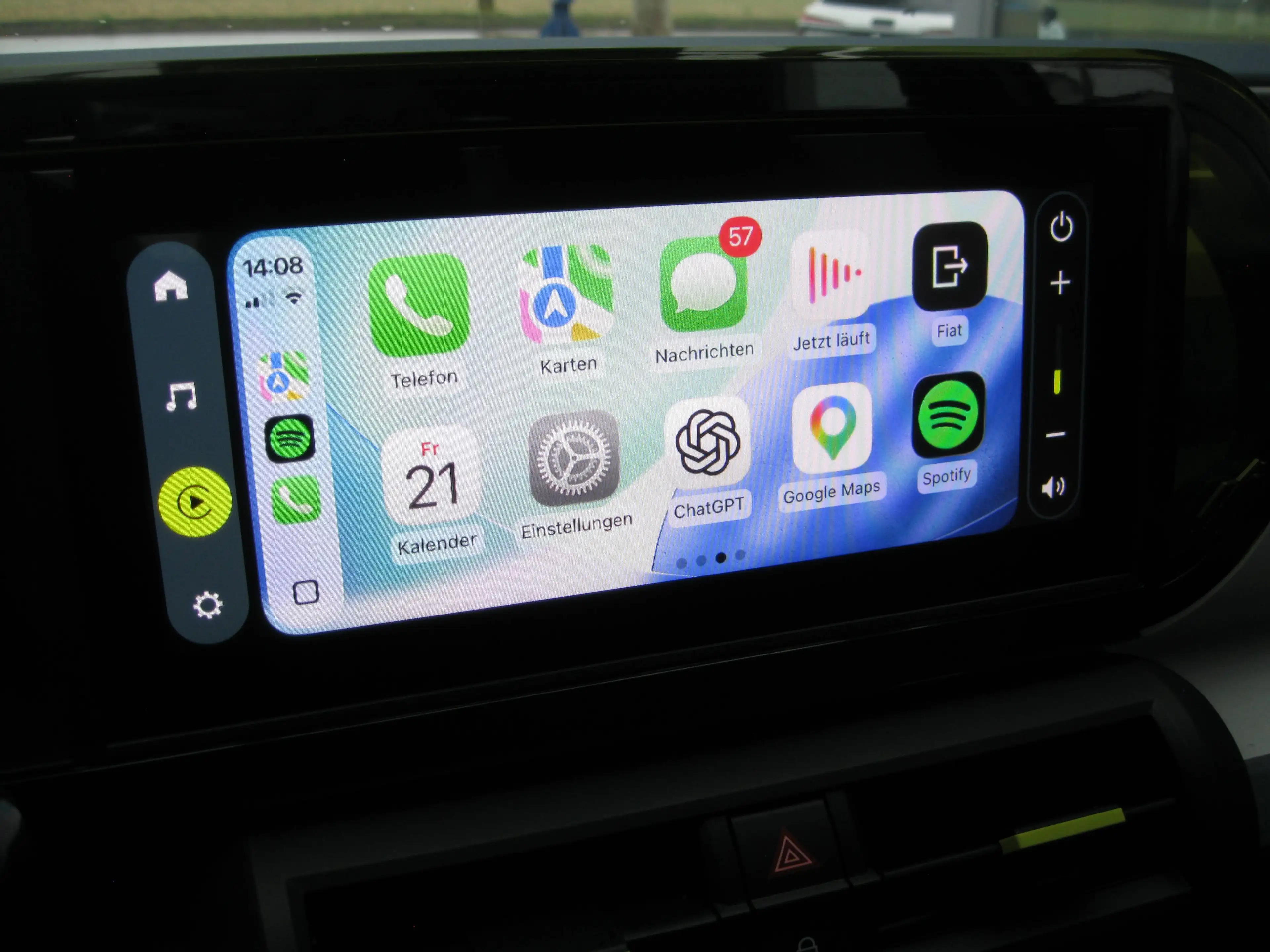 Fiat Grande Panda ICON Automatik 1.2 Hybrid 81 kW KLIMA-ZV-PDC-CARPLAY-ADNROID- — photo 12