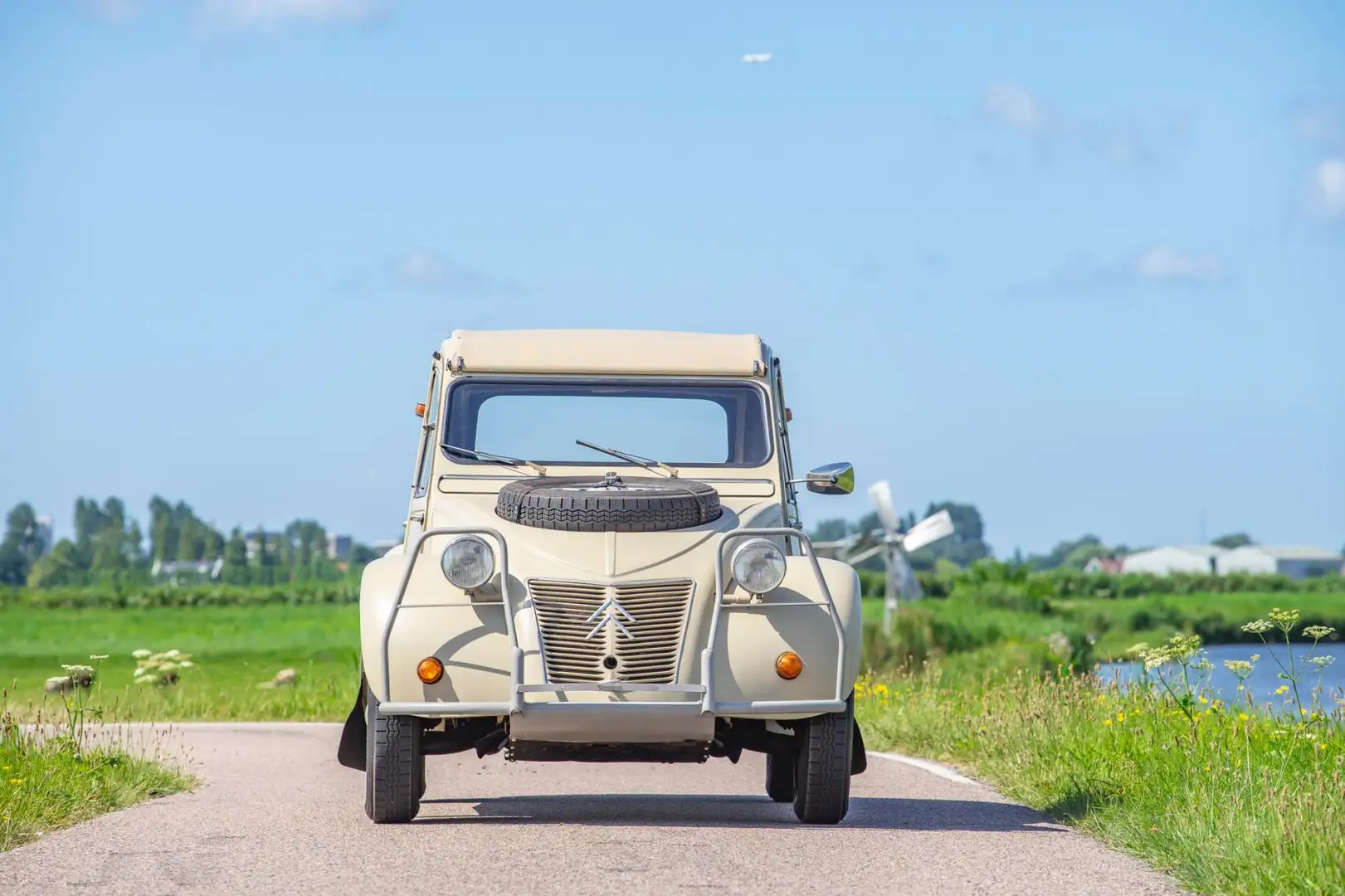 Citroen 2CV 4x4 Sahara - 1
