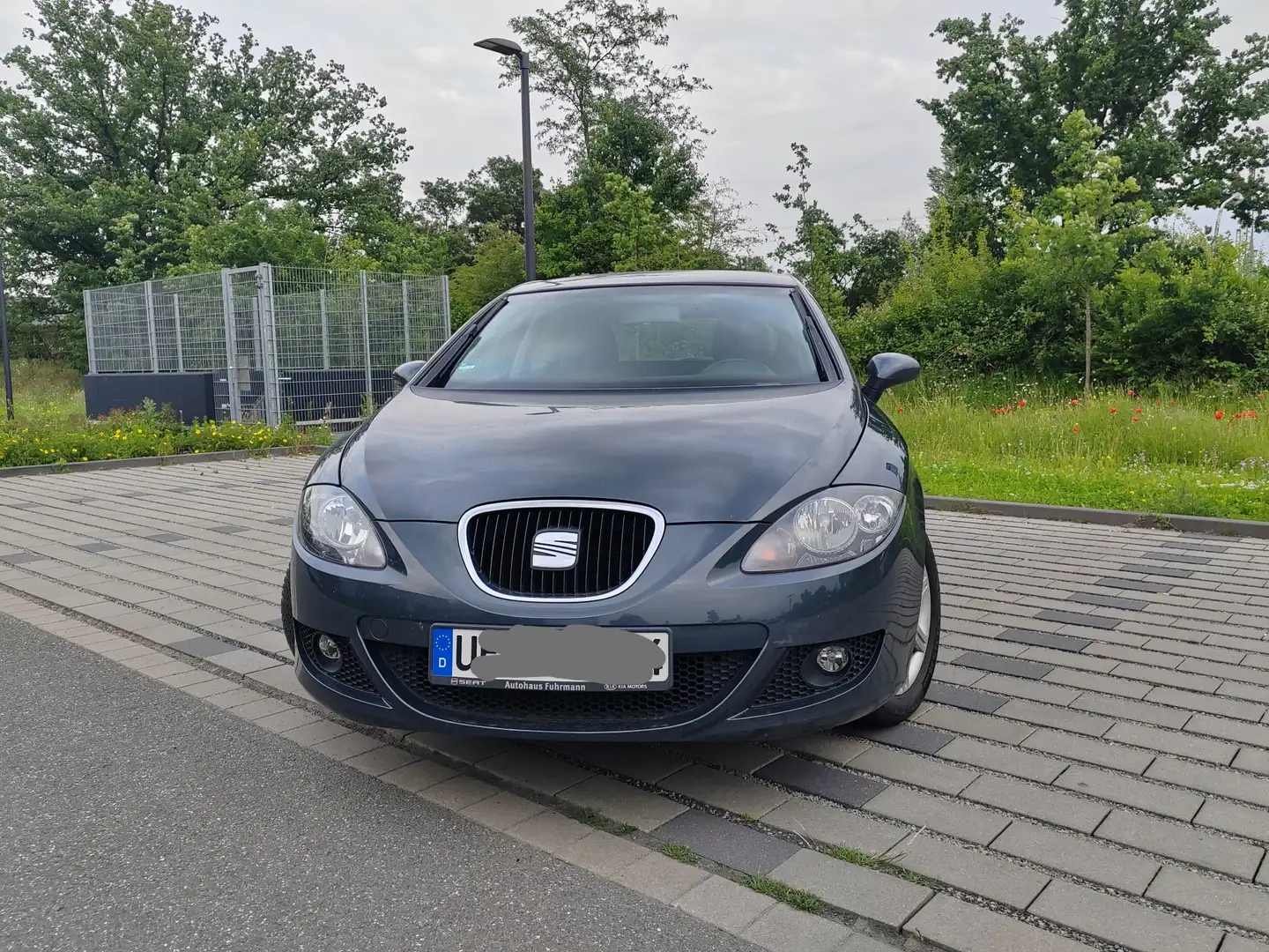 SEAT Leon 1.6 Reference - 1