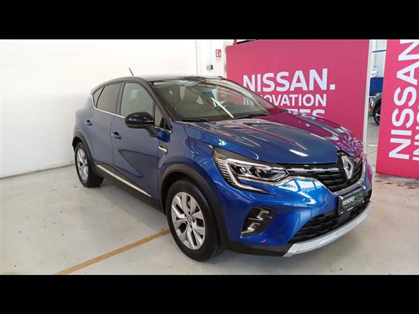 Renault Captur 1.6 E-Tech hybrid Intens 145cv auto Blu/Azzurro - 2