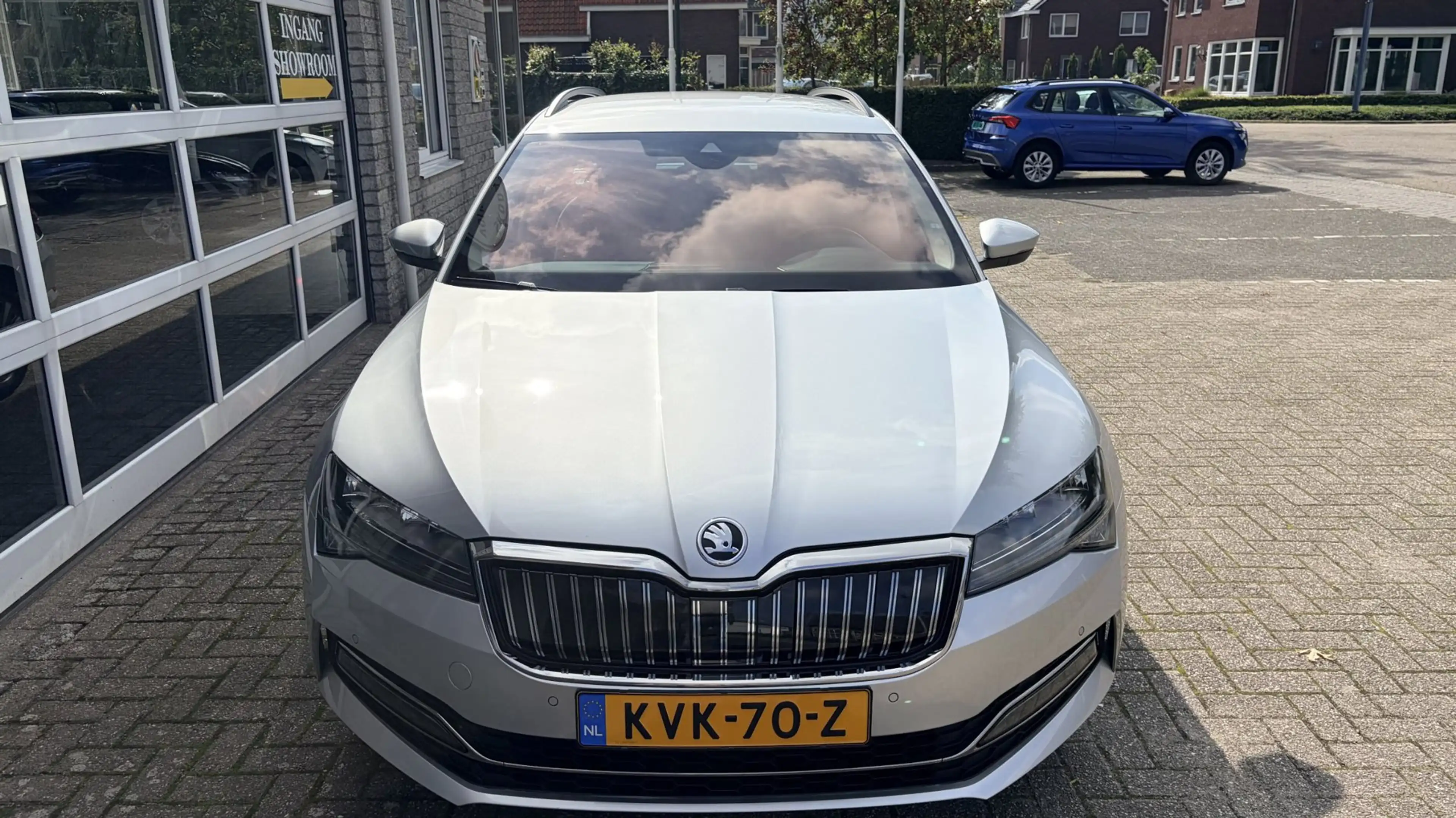 Skoda Superb Combi 1.4 TSI iV Business Edition Plus|apple car p — photo 8