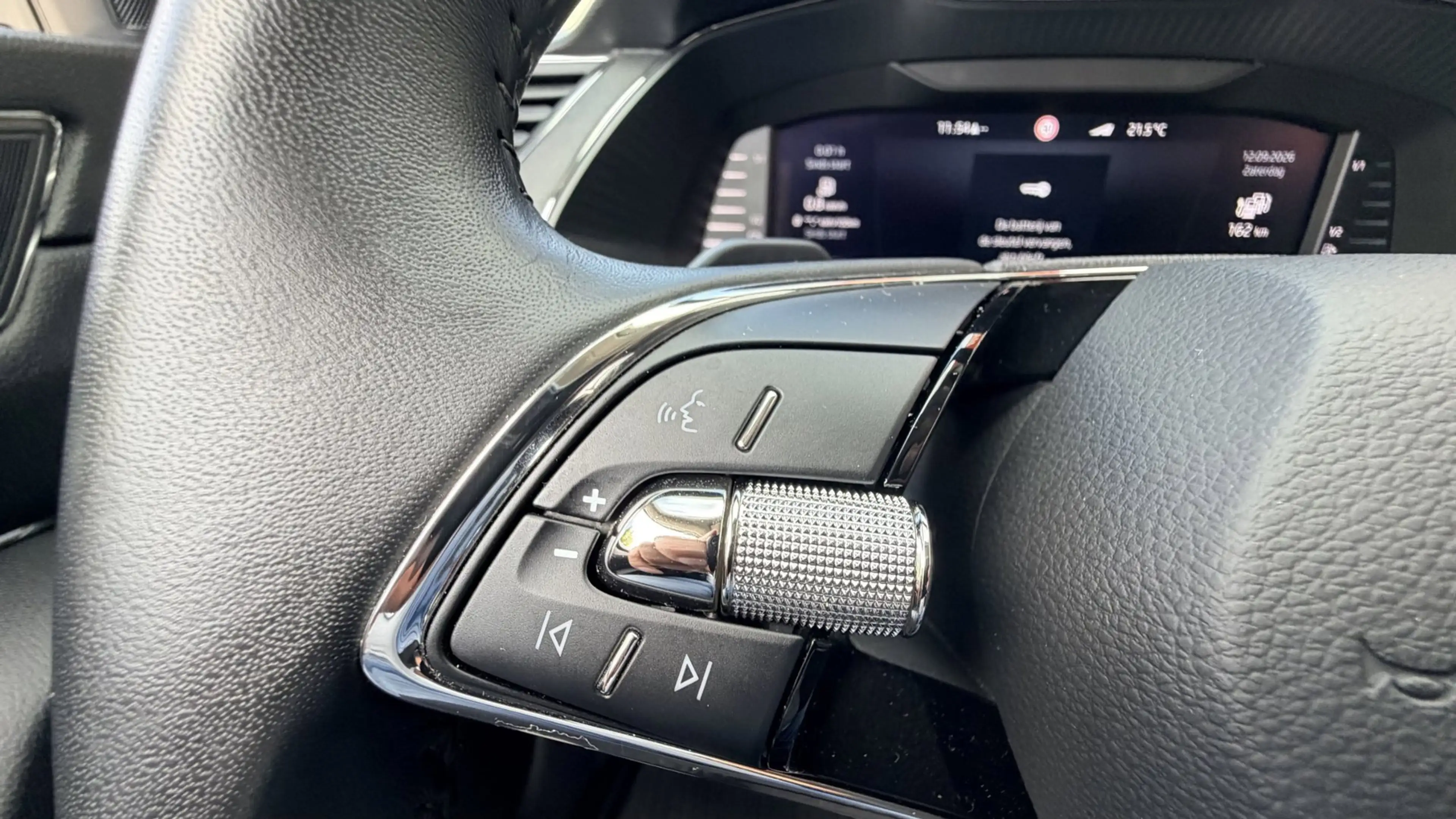 Skoda Superb Combi 1.4 TSI iV Business Edition Plus|apple car p — photo 17