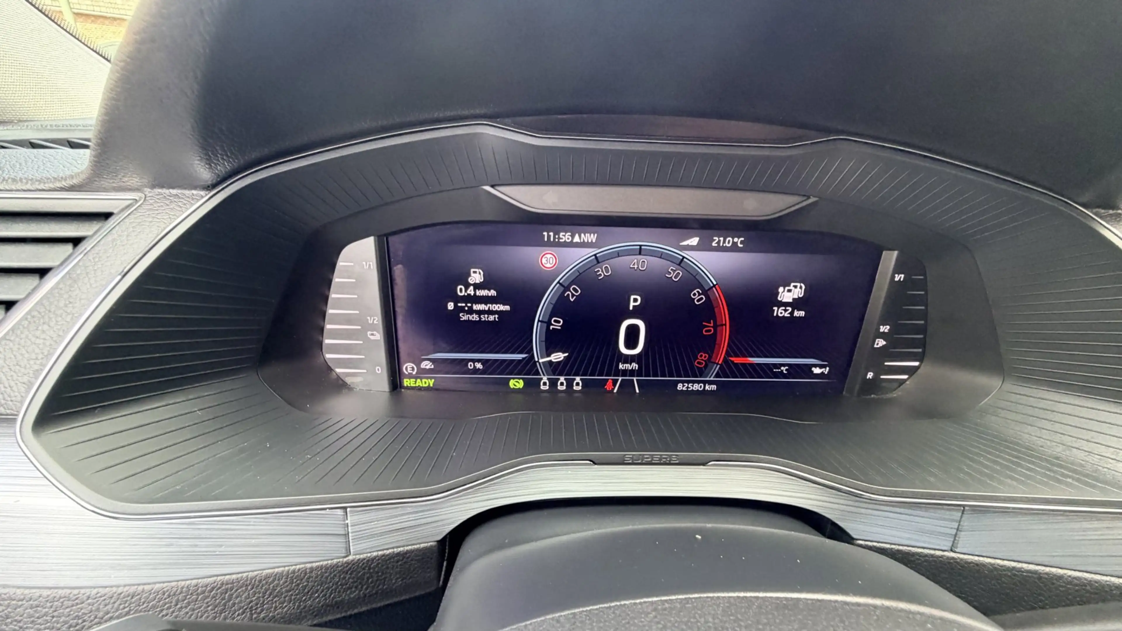 Skoda Superb Combi 1.4 TSI iV Business Edition Plus|apple car p — photo 22