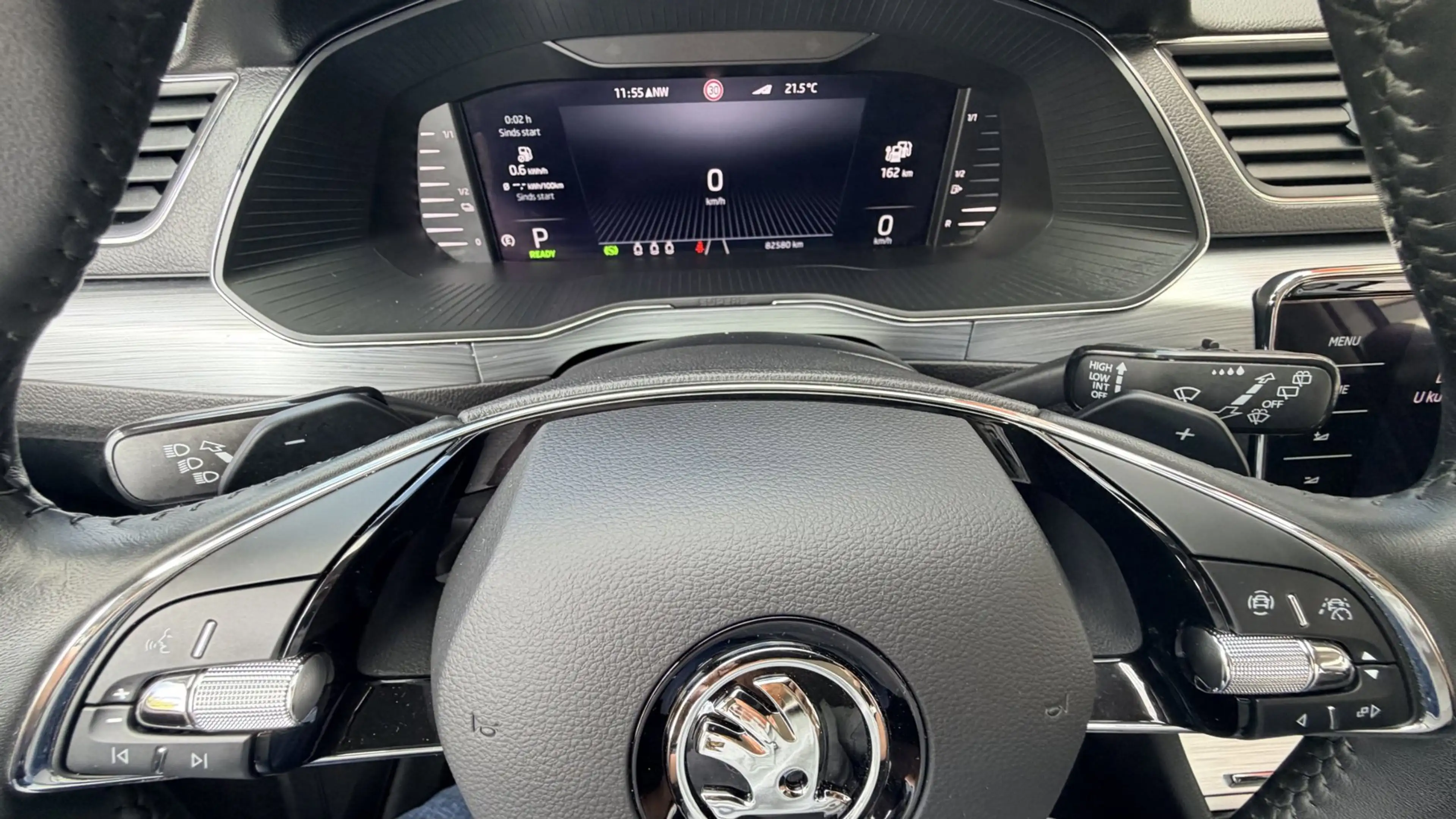 Skoda Superb Combi 1.4 TSI iV Business Edition Plus|apple car p — photo 21