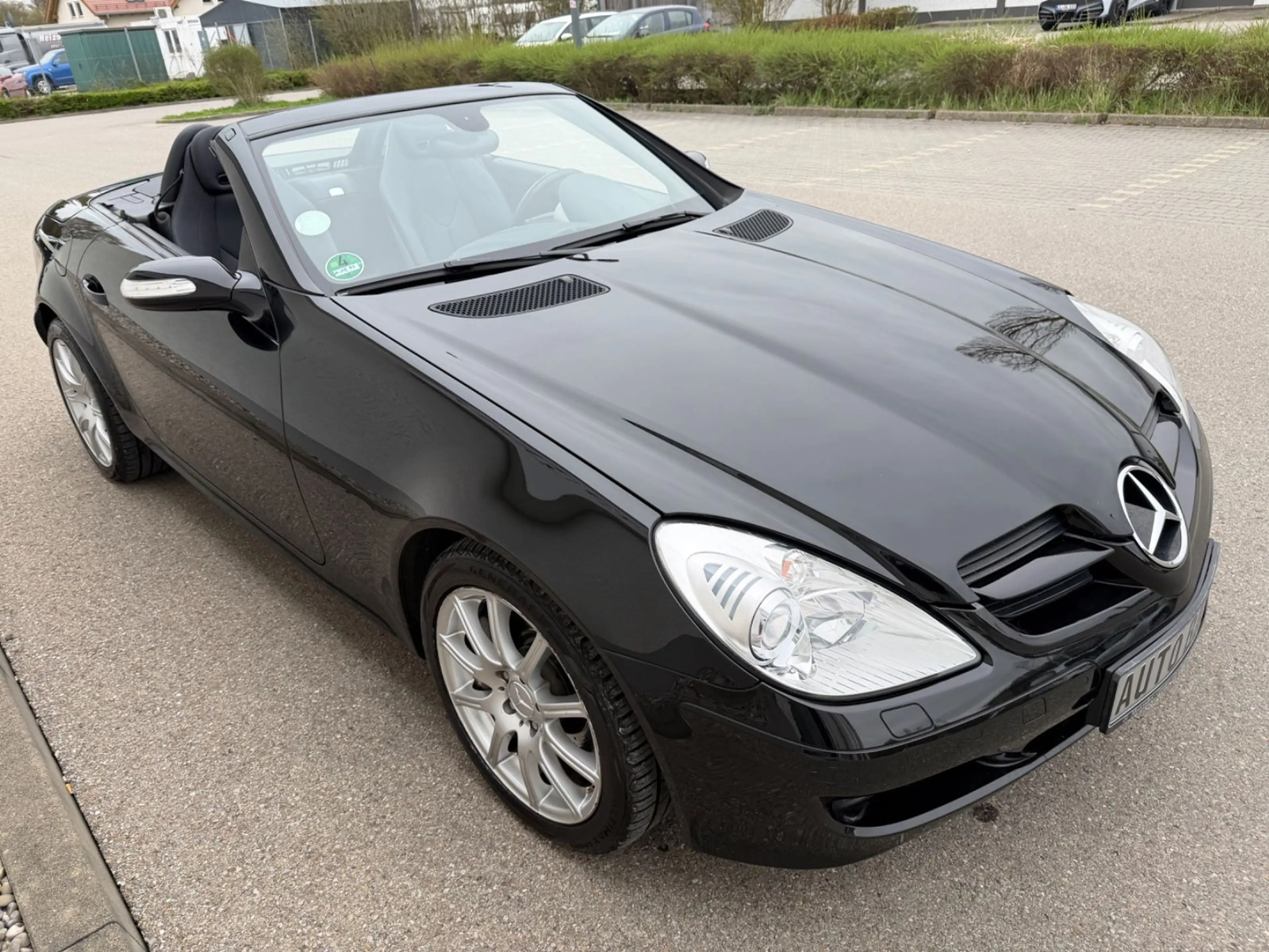 Mercedes-Benz SLK 350 Roadster Aut. V6 272 PS -Rentnerfahrzeug — photo 10