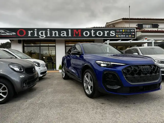 Audi Q5 main image