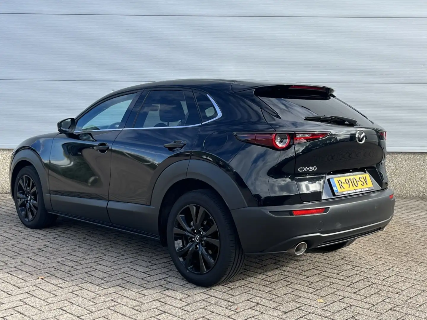 Mazda CX-30 2.0 186pk X, Sportive, radarcruise, camera, pdc Zwart - 2