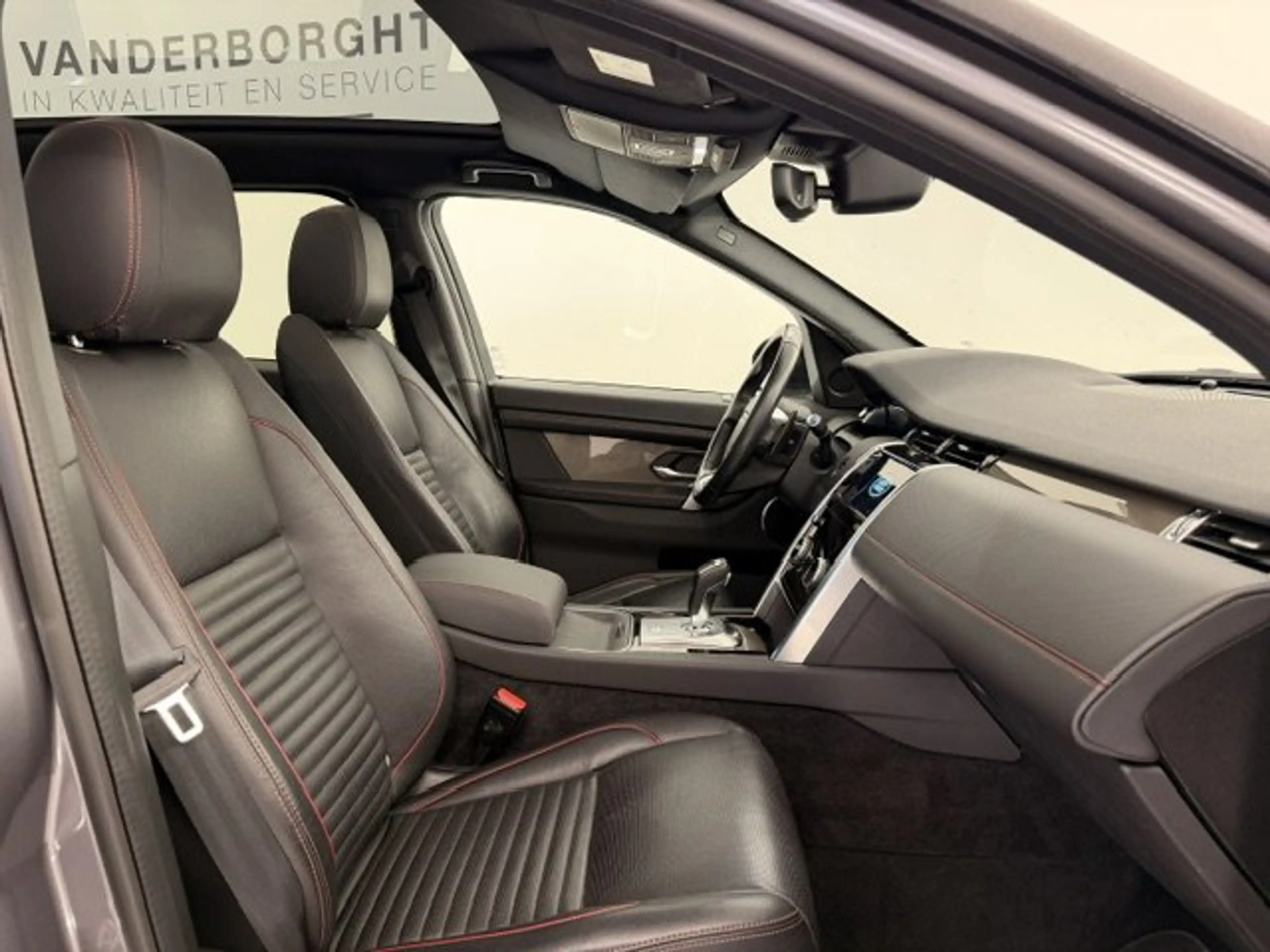 Land Rover Discovery Sport R-DYNAMIC BENZINE AWD AUTOMAAT+PANO DAK — photo 8