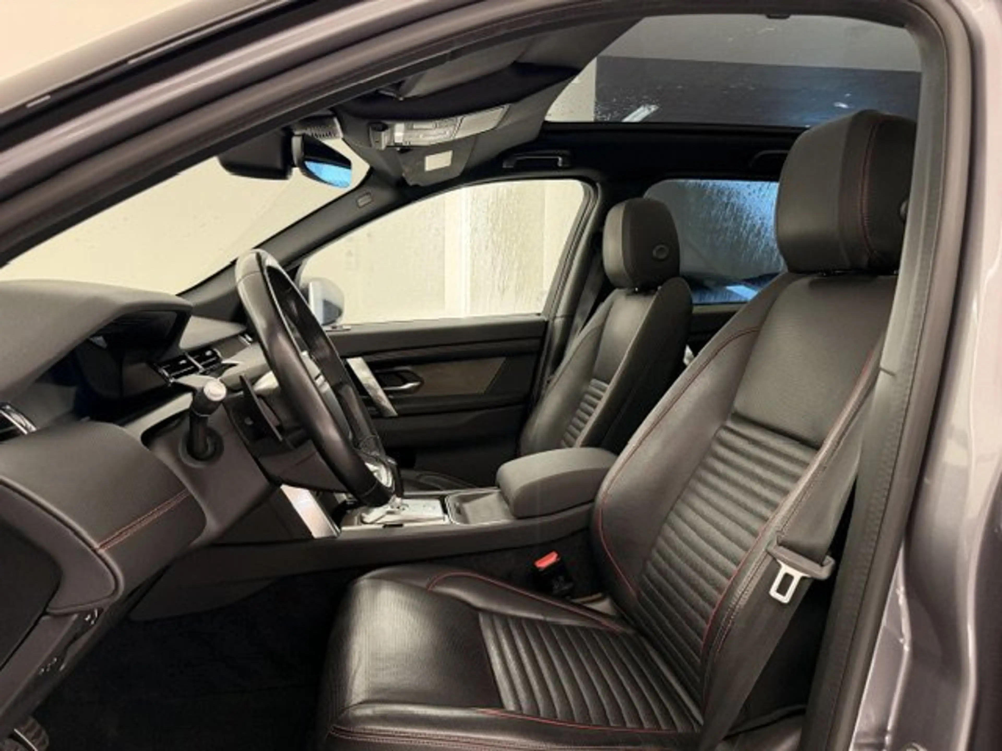 Land Rover Discovery Sport R-DYNAMIC BENZINE AWD AUTOMAAT+PANO DAK — photo 7