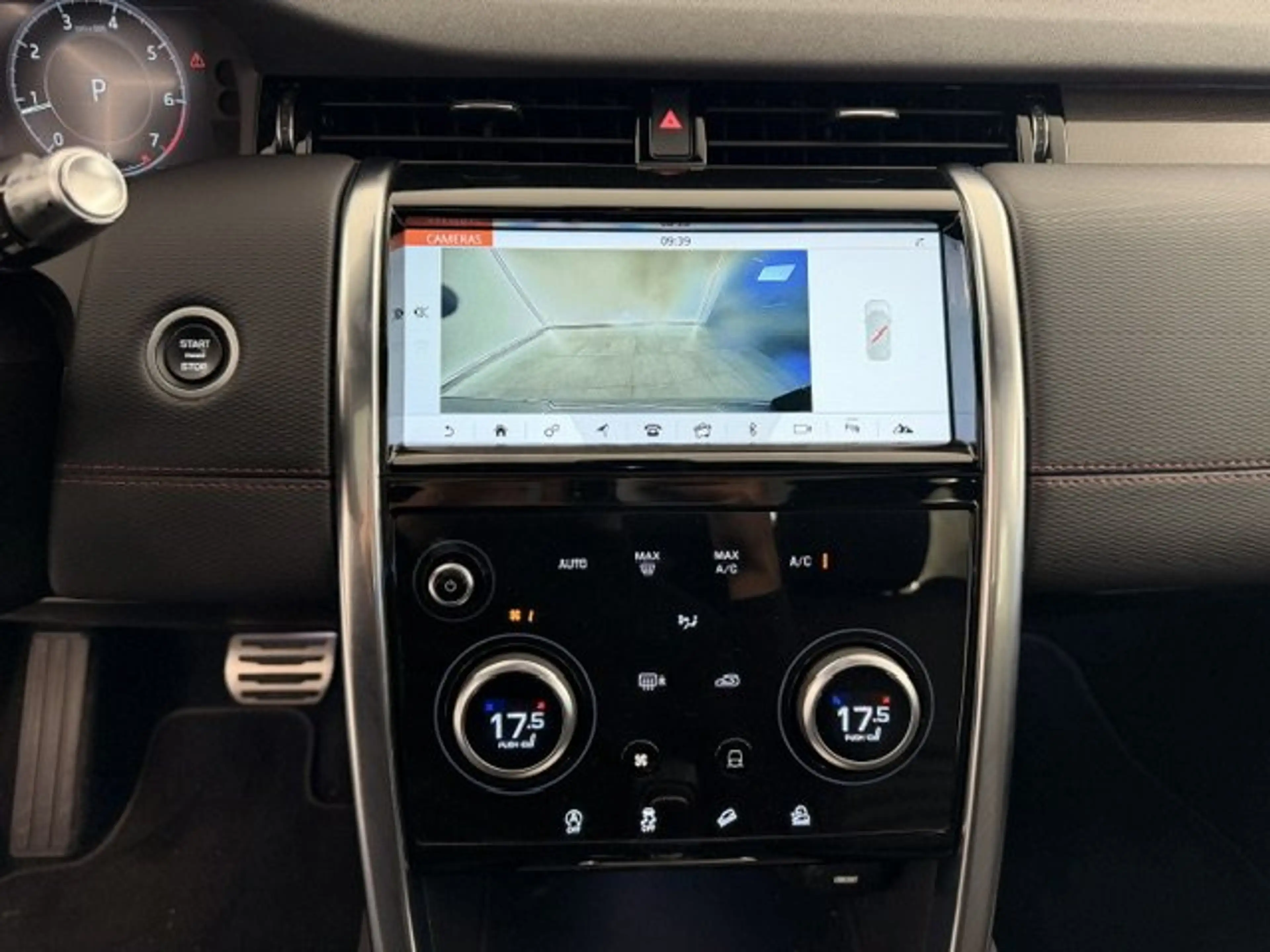 Land Rover Discovery Sport R-DYNAMIC BENZINE AWD AUTOMAAT+PANO DAK — photo 15