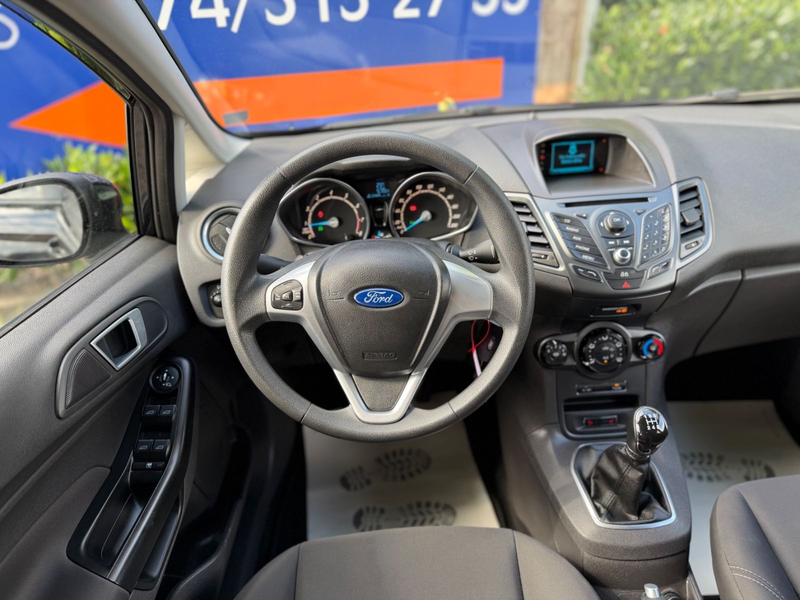 Ford Fiesta 5 Türer*MULTIFUNKTION*PDC*KLIMA*ALU* — photo 14