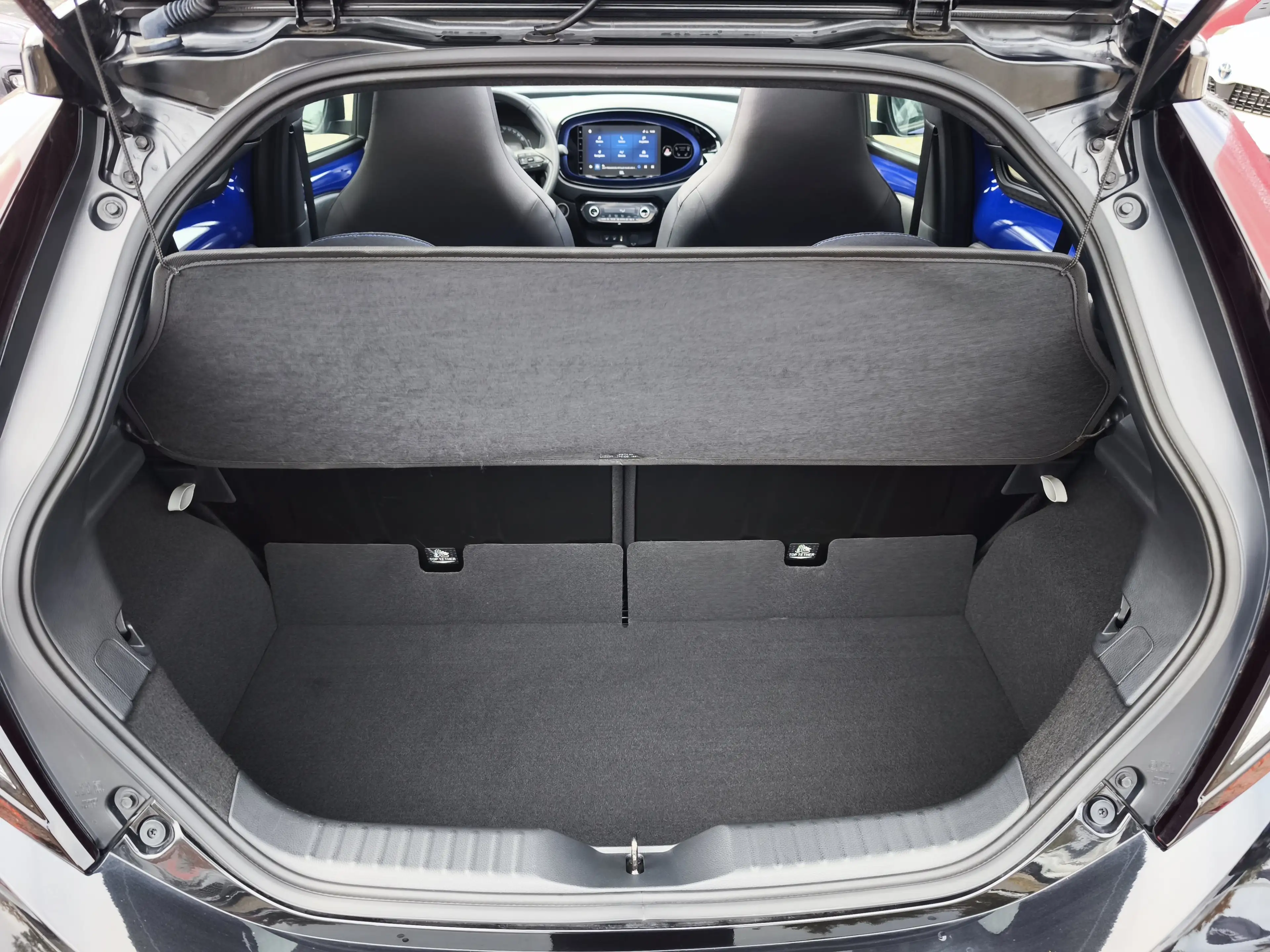 Toyota Aygo X 1,0 CVT Air Explore *Faltdach *Allwetter — photo 15