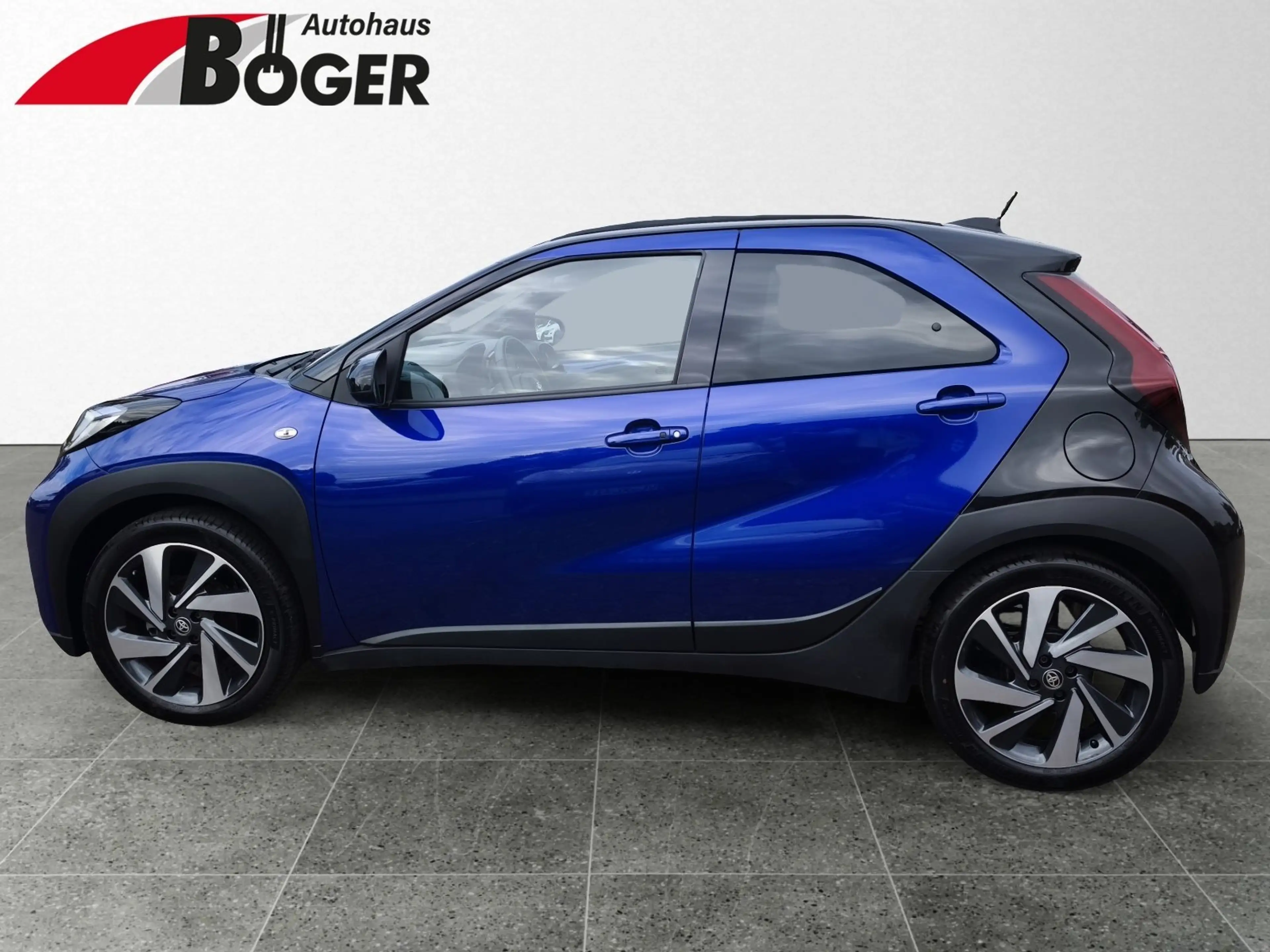 Toyota Aygo X 1,0 CVT Air Explore *Faltdach *Allwetter — photo 9