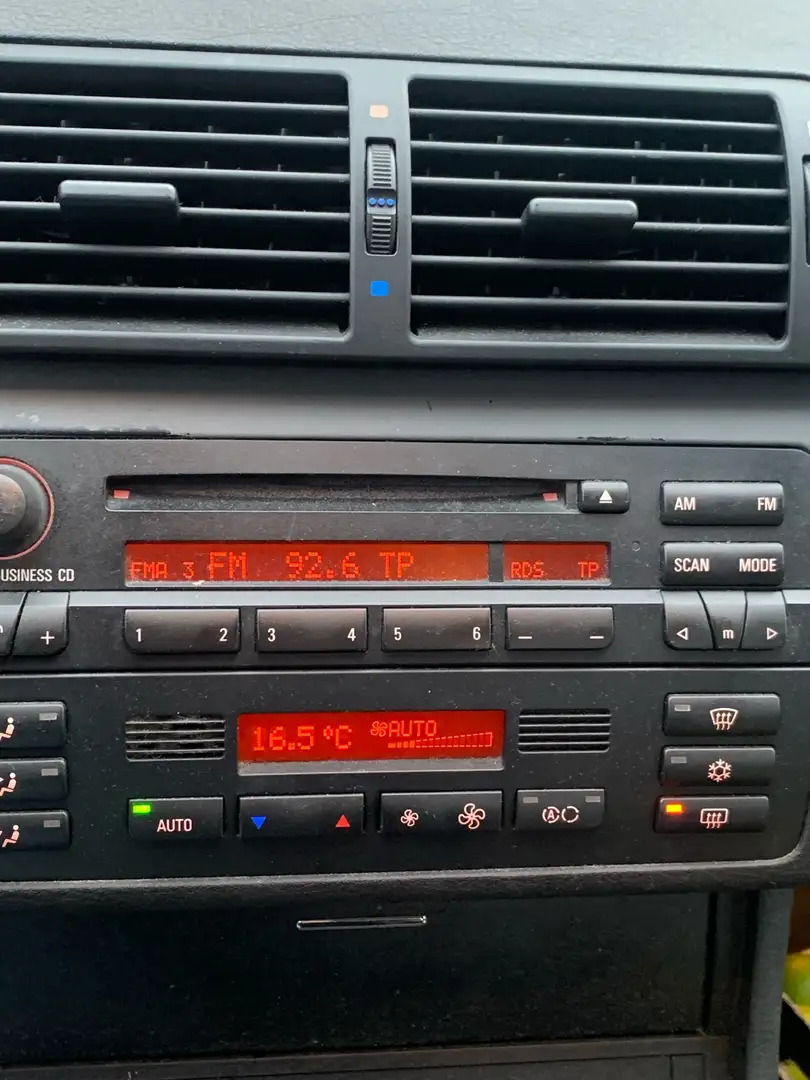 BMW 330 330 316ti Executive Чорний - 2