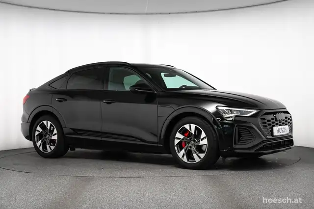 Audi Q8 e-tron 55 SB quattro 2x S-LINE BLACK HEAD-UP PANO MATRIX Ansicht 41