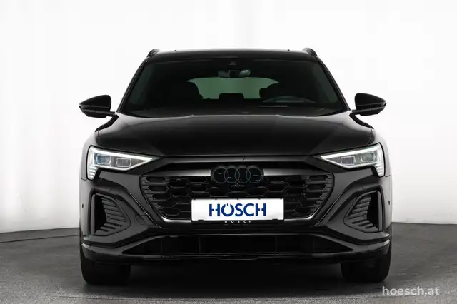 Audi Q8 e-tron 55 SB quattro 2x S-LINE BLACK HEAD-UP PANO MATRIX Ansicht 2