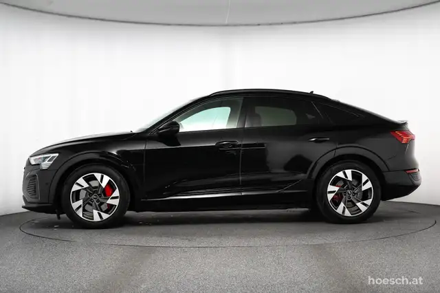 Audi Q8 e-tron 55 SB quattro 2x S-LINE BLACK HEAD-UP PANO MATRIX Ansicht 3
