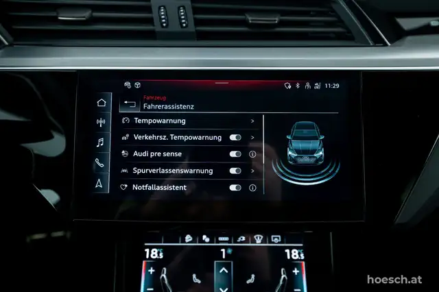 Audi Q8 e-tron 55 SB quattro 2x S-LINE BLACK HEAD-UP PANO MATRIX Ansicht 16
